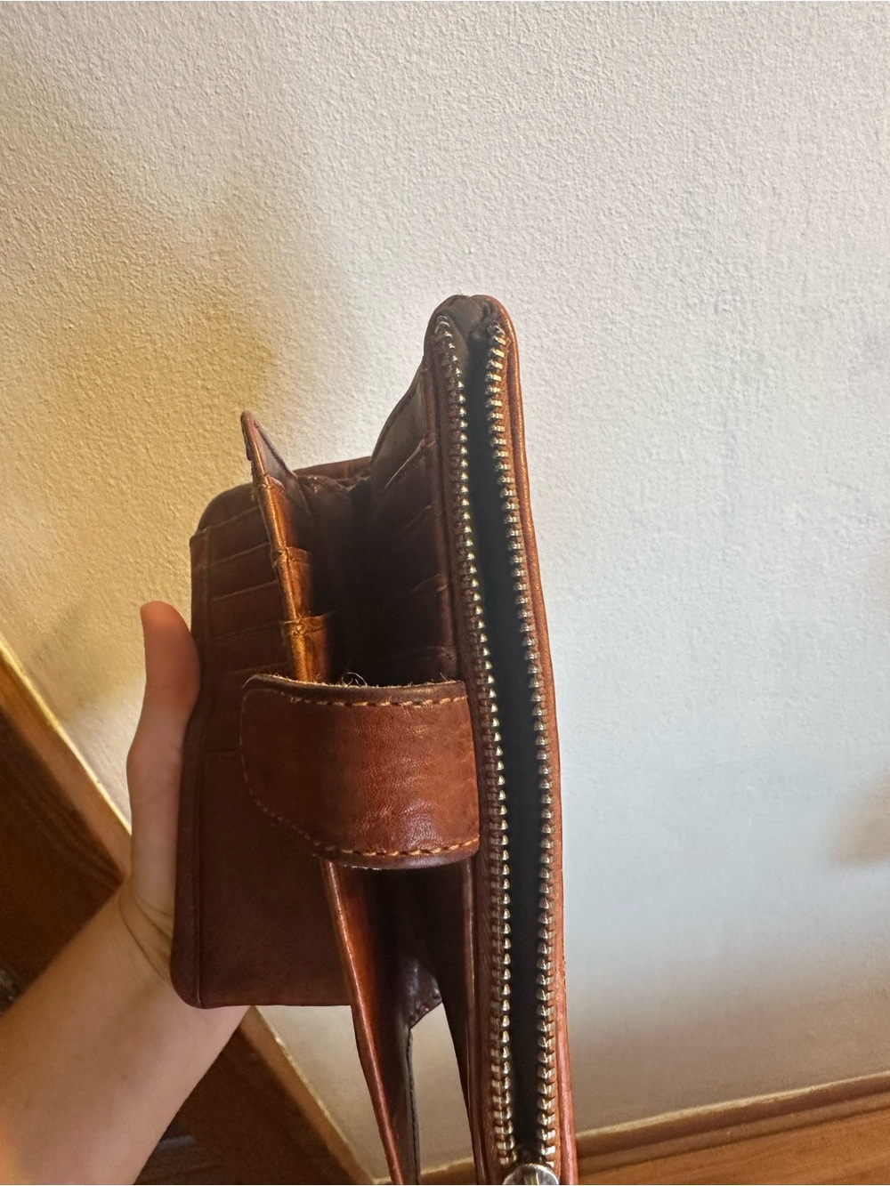 Brown Woven Leather Crossbody Bag With Wallet - Picture 8 of 9